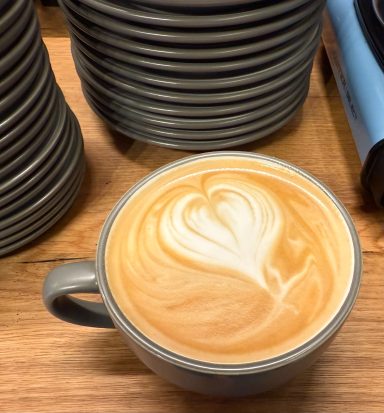 Cappuccino mit Herz - Latte Art